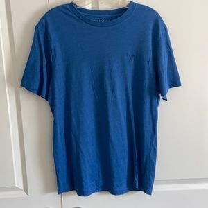 Blue American Eagle tee
